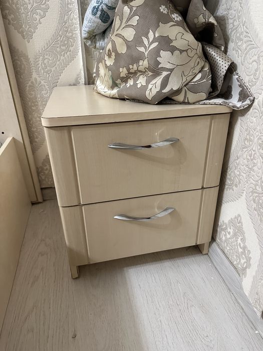 Продам спальный гарнитур Любимый Дом