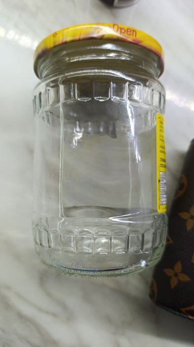 0.30 лв. За брой Буркани 560 грама