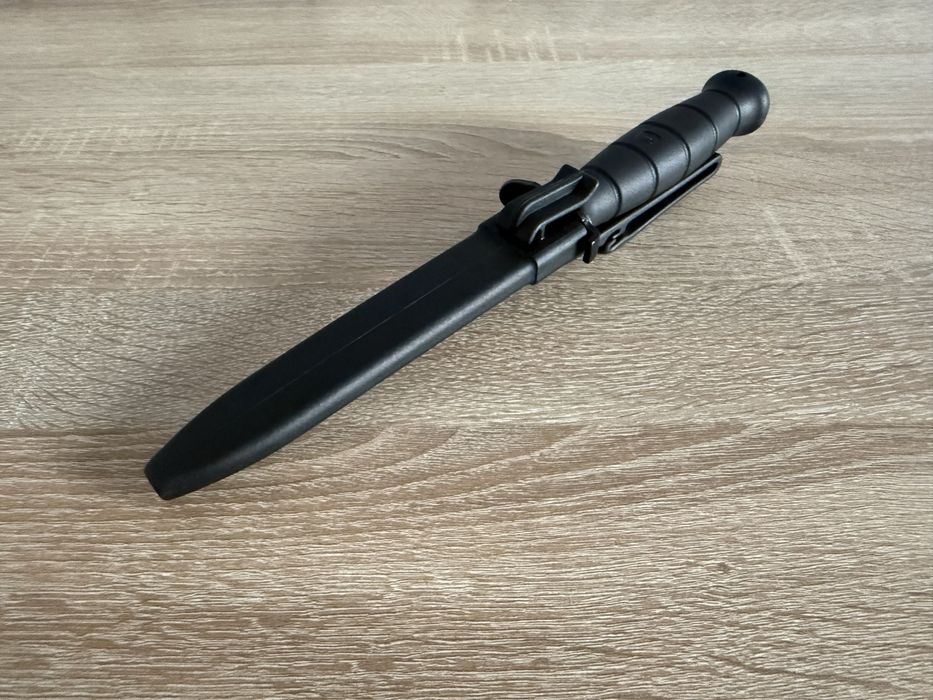 Продавам Чисто Нов Нож Glock
