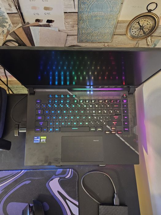 ASUS ROG Strix Scar G533ZW (3070ti / I9)