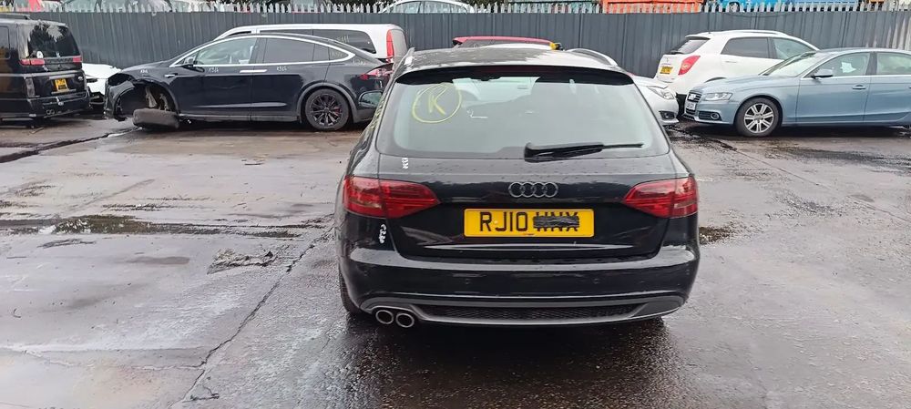 Dezmembrari / Dezmembrez Audi A4 B8 2.0 CAGA cutie viteze LLN cod culoare LZ9Y