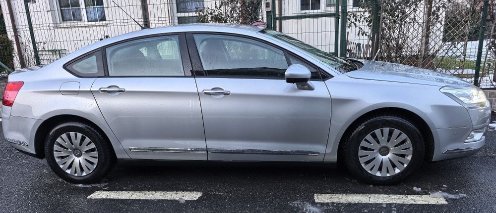 Vand Citroen C5 2.0 benzina, An 2009