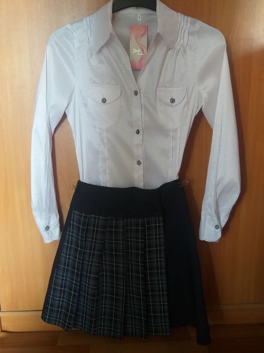 Продам школьную форму Р.40