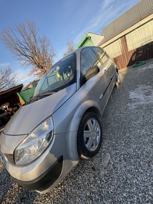 Renault Megane Scenic