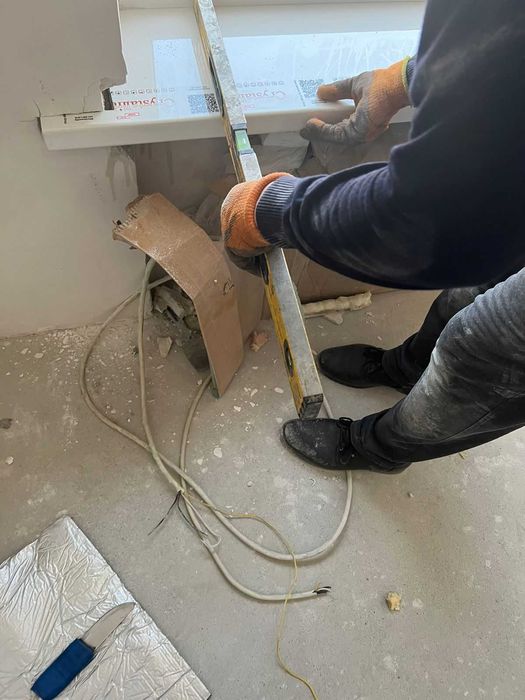 Подоконники, замер, установка.