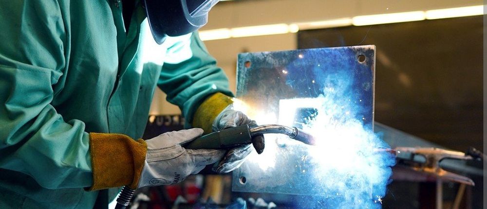 Сварщик кемпи полуавтомат сварщик кемпи есть вызде