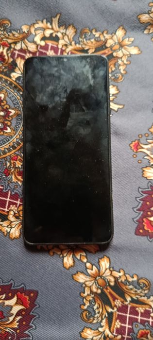 Infinix Hot 30 i