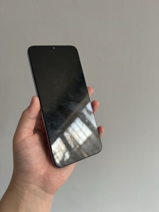 Продам Honor x 6