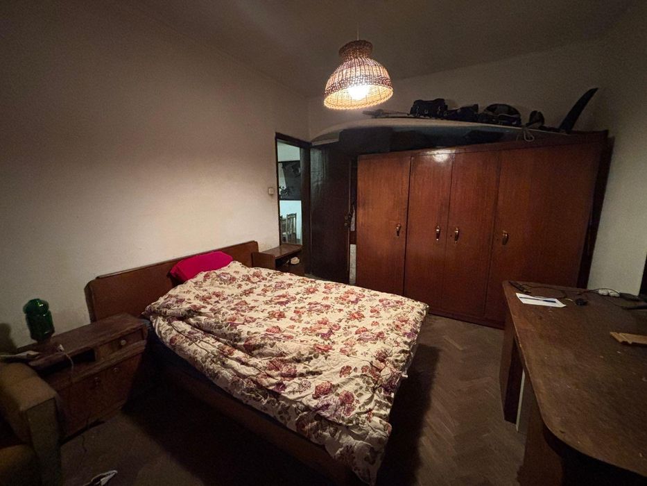 Продава се Двустаен апартамент в София, Център - 63 кв.м за 2024 €/кв.м - Снимка #5