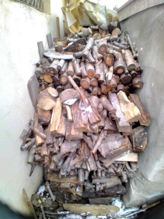 Vand lemne foc cireș