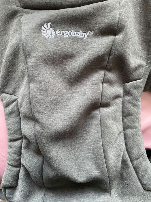 Ергономична раница ErgoBaby Embrace