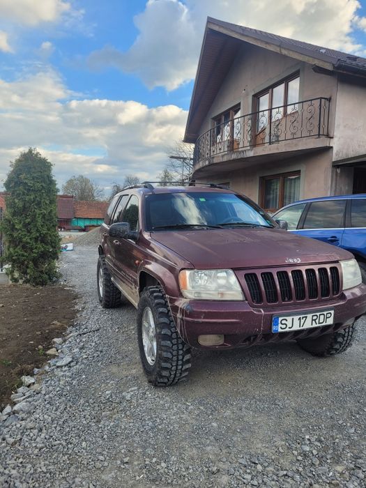 Vând  Jeep Grand Cherokee 4.0