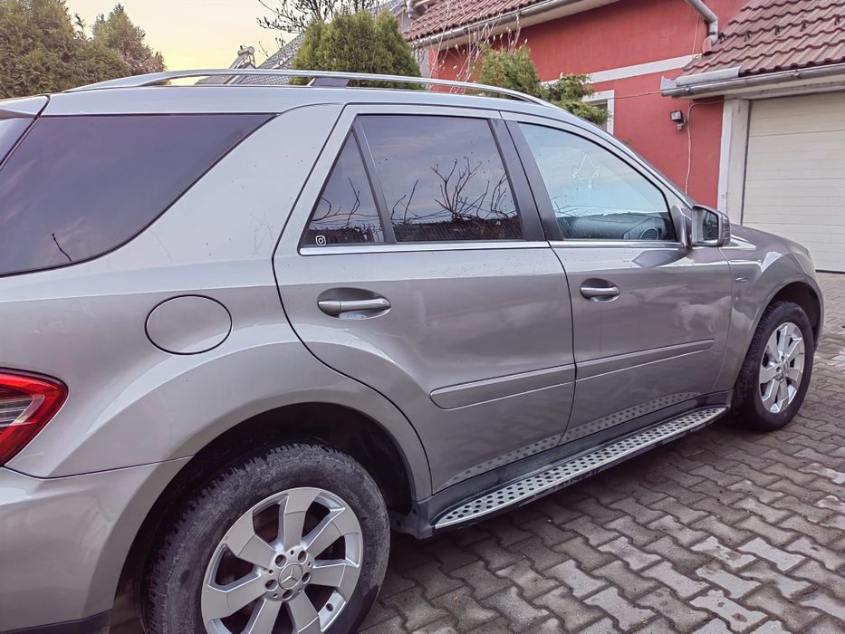 Mercedes Grand ML 350 BlueTEC 4MATIC – SUV puternic și confortabil