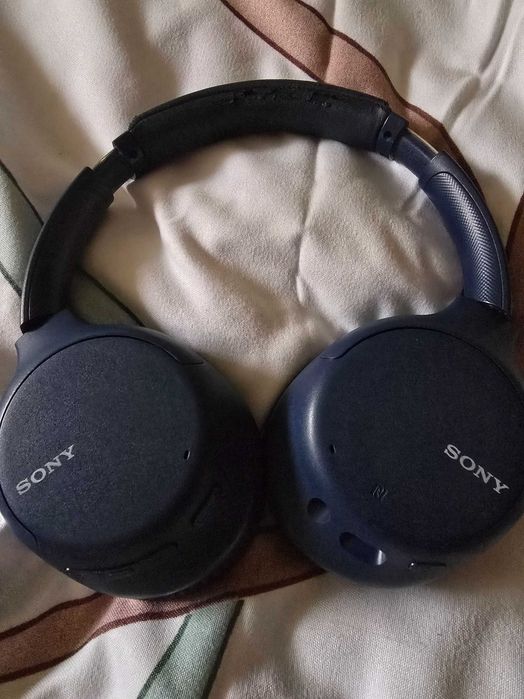 Vând căști  jbl, Sony, ureche uireless