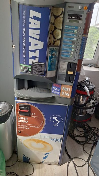 Vând aparate de cafea