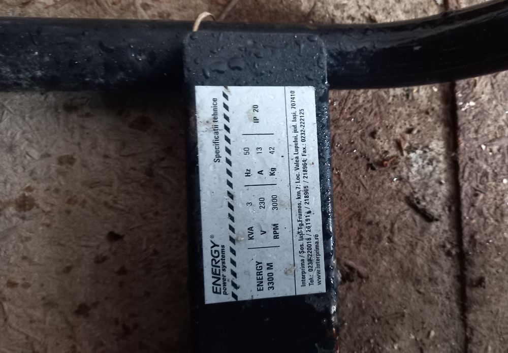 Vând generator electric, 3 kw, motor Subaru,stare, ca nou