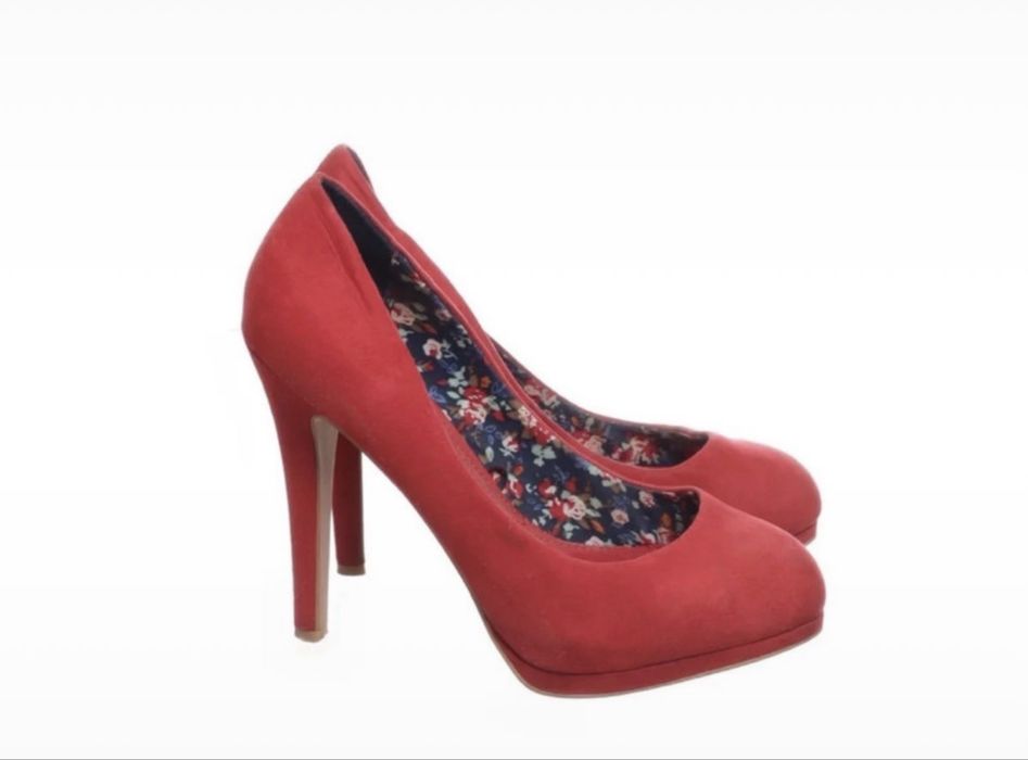 Pantofi Zara Trafaluc rosii 37 Superbi