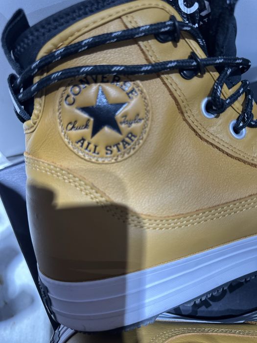 Кожени кецове converse водоусточиви