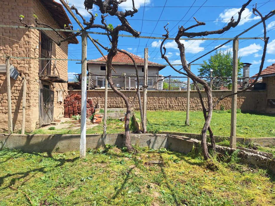 Продава се Къща в с. Шаново, Област Стара Загора - 70 кв.м за 547 €/кв.м - Снимка #1