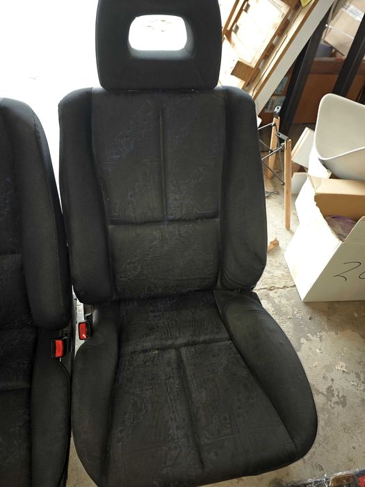 Салон за Мицубиши Галант