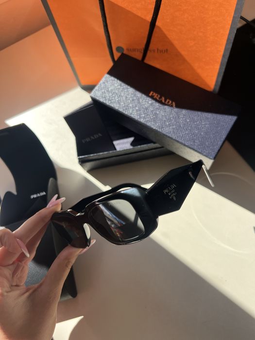 Prada слънчеви очила