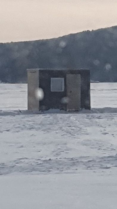 Продам домик для зимней рыбалки