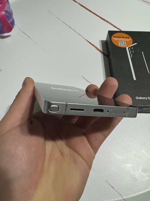 Samsung galaxy S25 ultra 512 gb ca nou