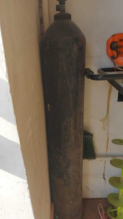 Продам углекислый балон