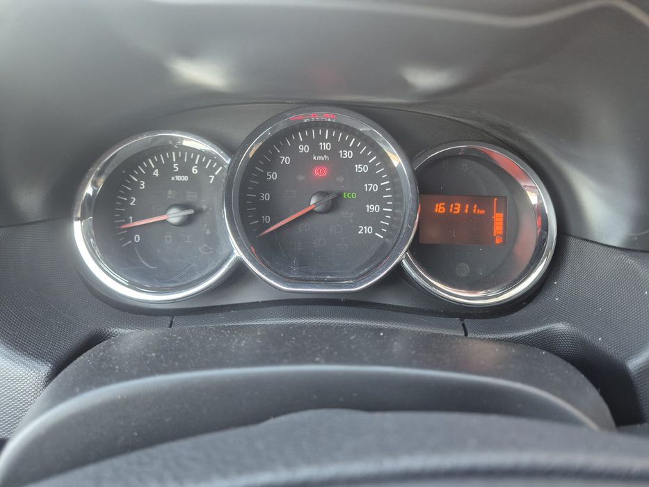 Duster 2014 facelift 4x2 benzina 1.6   161 000 km