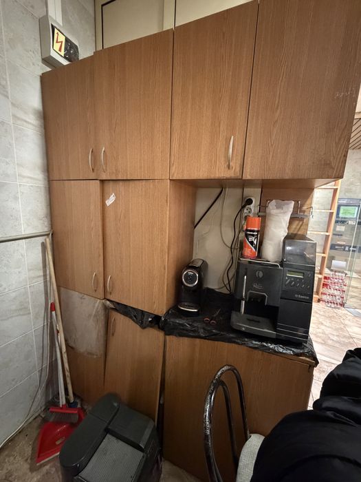 Стелажи и рафтове