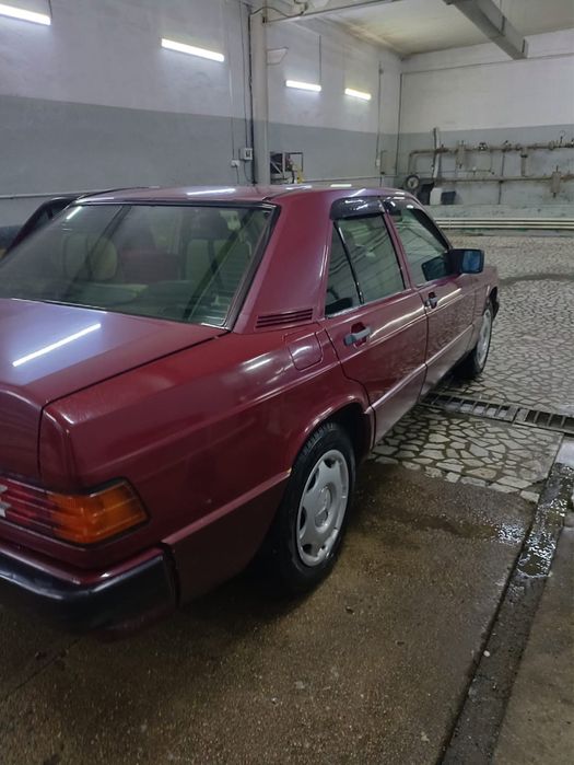 Mercedes 190 1.8