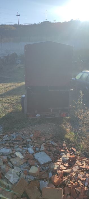 Vând remorcă auto