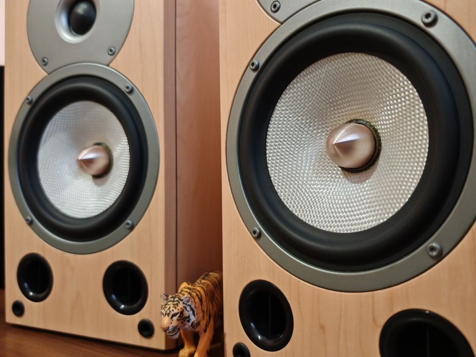 Galé 4020 ! Boxe monitoare audiofile. Sunet fin, englezesc. Preț fix !