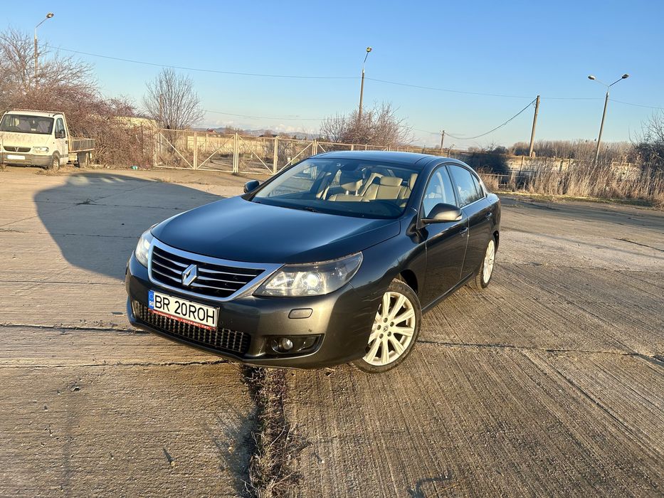 Renault Latitude Initiale Paris