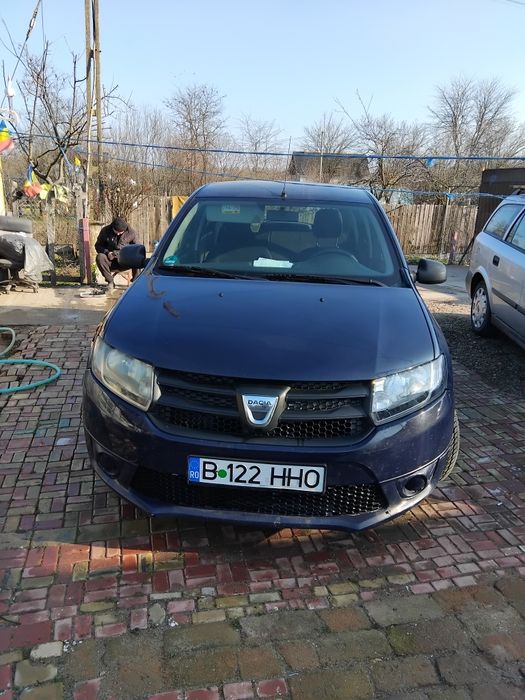 Vând Dacia sandero 2013