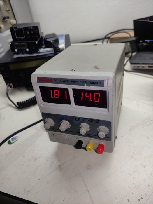 Лабораторный блок питания yaxun ps 1502dd