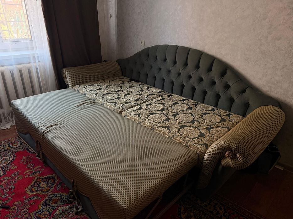 Продам раздвижной диван