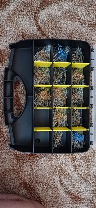 Rezistoare Rezistente cu valorile din poza