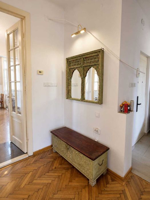 Apartament 3 camere de vanzare – Stirbei Voda / Parcul Cismigiu – 86 mp – renovat – centrala proprie – imobil interbelic PROPRIETAR