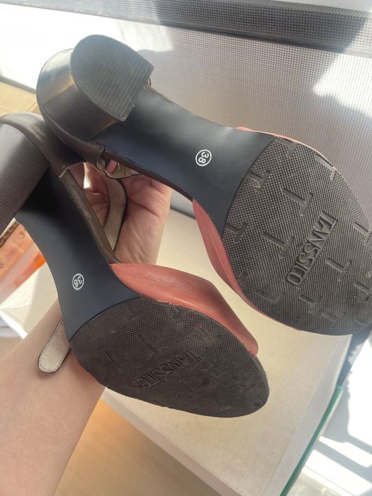 Туфли женские