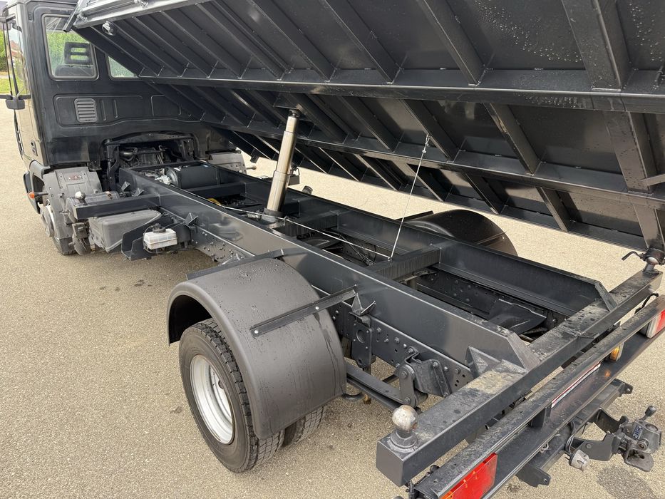 Iveco Eurocargo 180cp Basculabil trilateral Euro 5