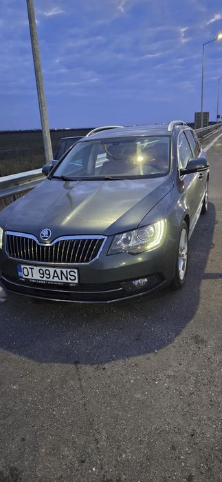 Skoda superb  facelift