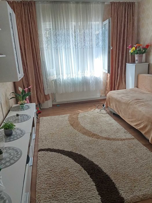 Apartament semimobilat – 39,85 mp – Micro 9, Târgoviște