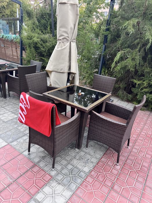 Ротанговые столы бу