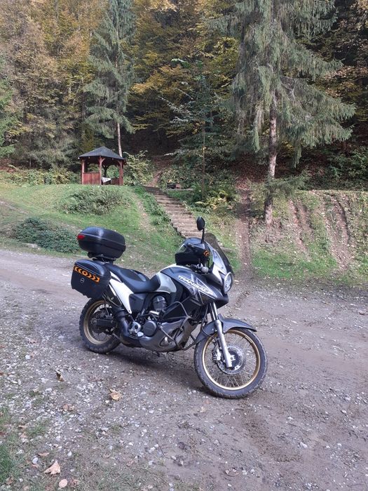 Honda transalp 700