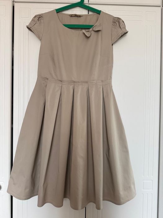 Платья разные 3 штуки