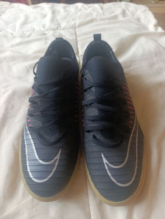 Nike mercurial-обувки за футбол в зала
