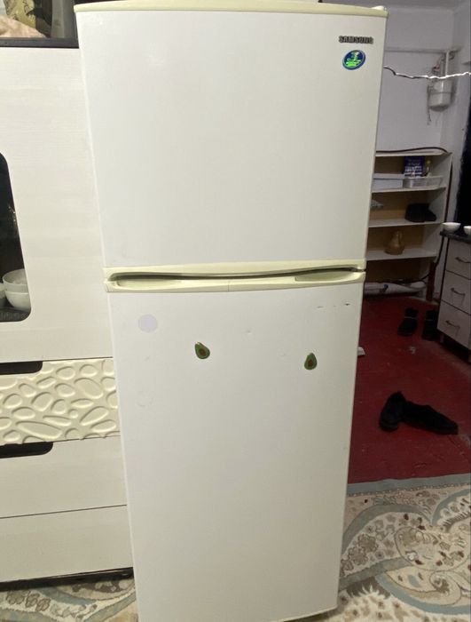 Холдильник  сатамын