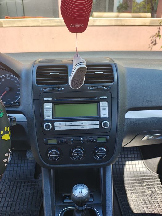 VOLKSWAGEN Golf 2006 — imagine 5