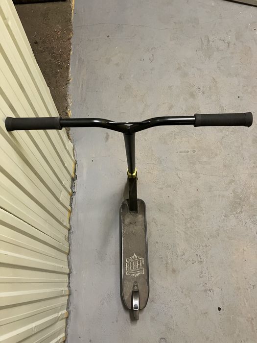 Самокат трюковой бренда Chilli